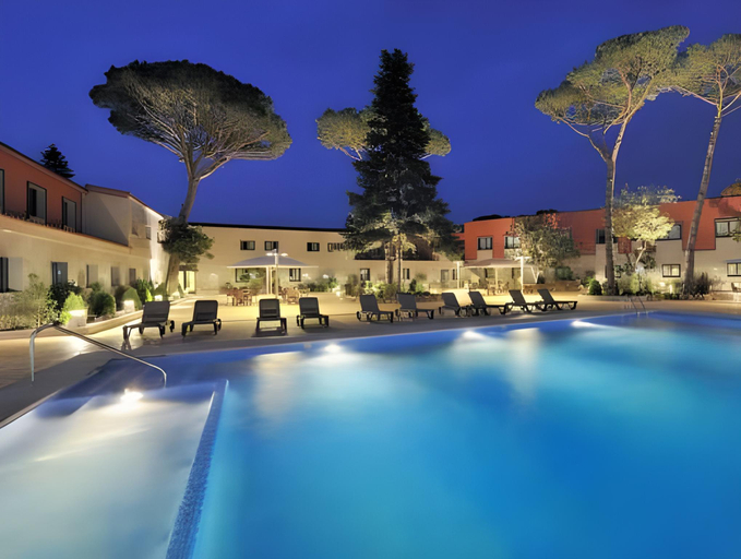 Exterior & Views 2, Salles Hotel Aeroport de Girona, Girona