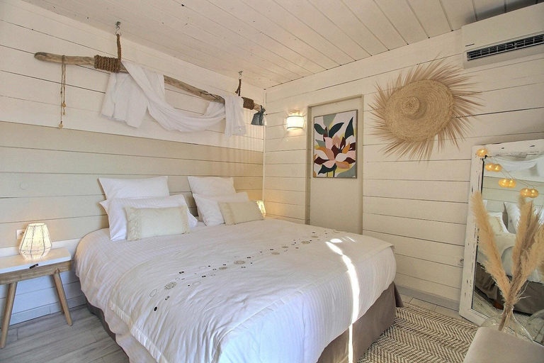 Bedroom 2, Le Mas Cothy en Provence, Gard