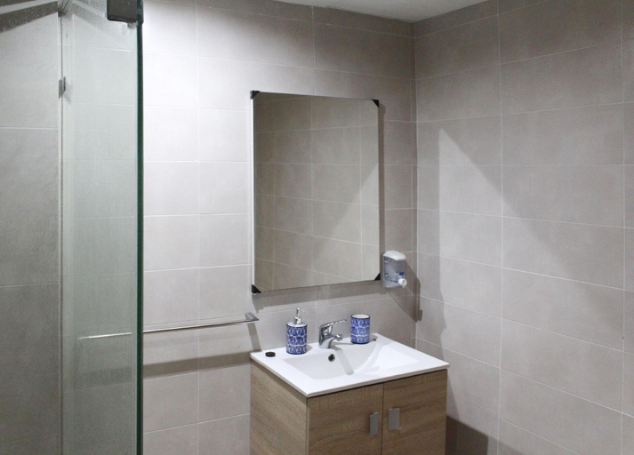 Bathroom 3, Garden Bay Appart Hotel, Settat
