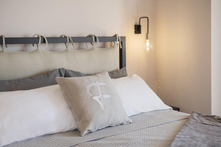 Others 4, Camere Relais Filomare, Ancona