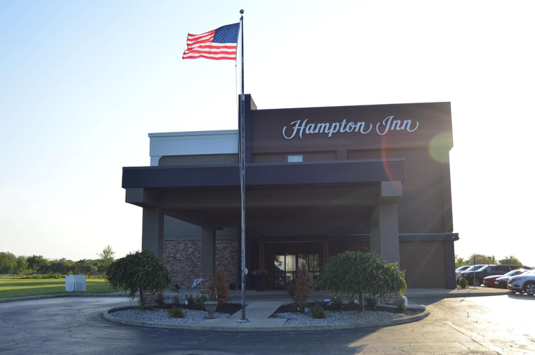 Exterior & Views 2, Hampton Inn Tiffin, Seneca