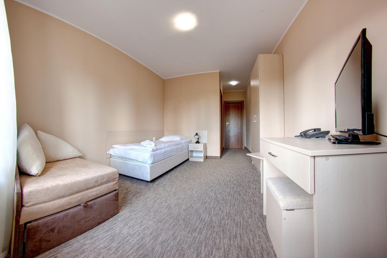 Bedroom 3, Skilandhouse Yablunytsya, Rakhivs'kyi