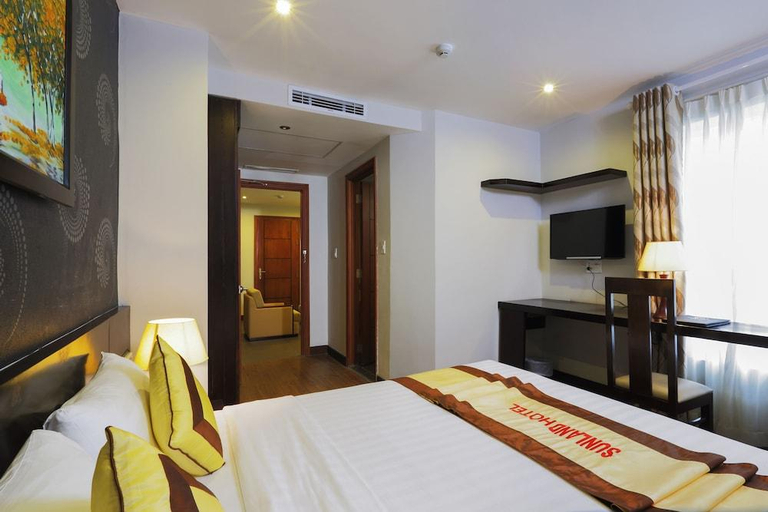 Bedroom 2, Sunlandriverside Hotel, District 1