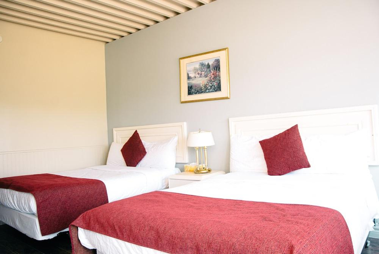 Bedroom 2, Inn Of Victoria County, Victoria