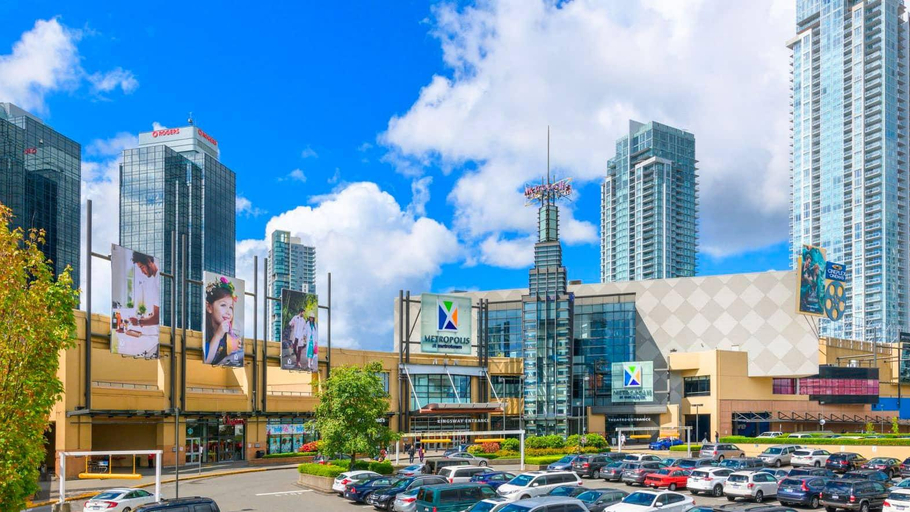 Others 5, Burnaby Metrotown Cozy 3 Bedroom Suite, Greater Vancouver