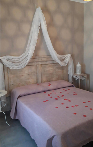 Bedroom 3, Dimora Storica Silver Room, Caserta