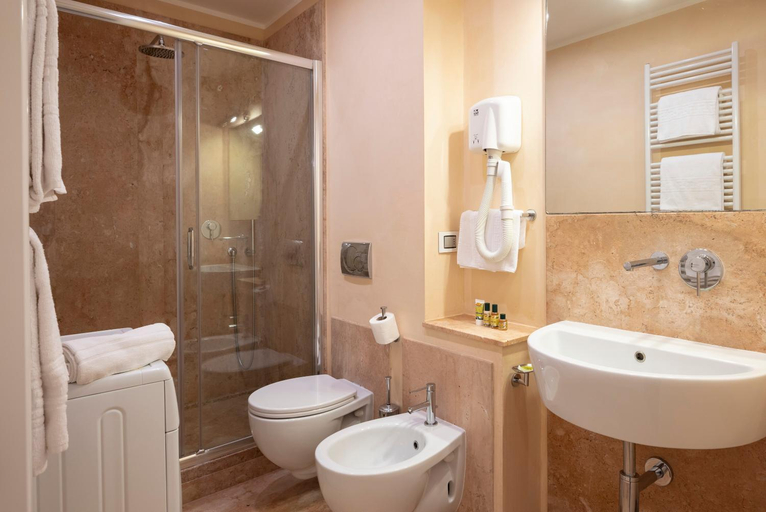 Bathroom 4, Podere Vignanova Accommodations & SPA, Livorno