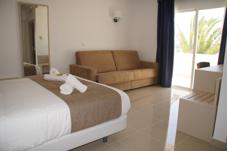 Bedroom 4, Hotel Roca Bella, Baleares