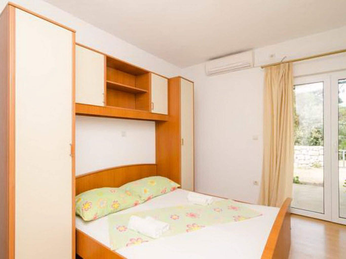 Bedroom 2, Apartments Skurla - One Bedroom Apartment with Terrace  A3, Mljet