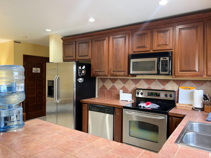 5, Miramar Villas Resort