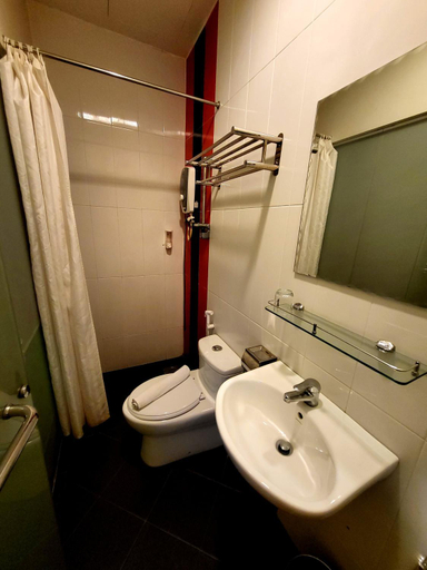 Bathroom, Eight Days Hotel Permas Jaya, Johor Bahru