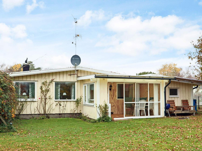 Exterior & Views 1, 4 Star Holiday Home in Mellbystrand, Laholm