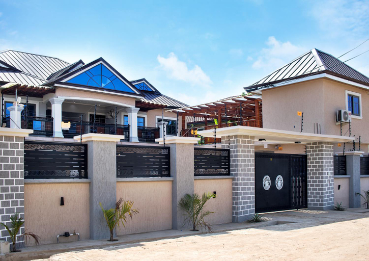 Exterior & Views 2, Yussals Luxury Apartment, Awutu Efutu Senya