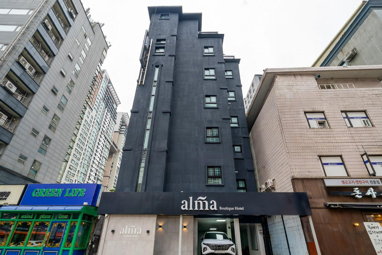 Exterior & Views 1, Sindang A, Jung