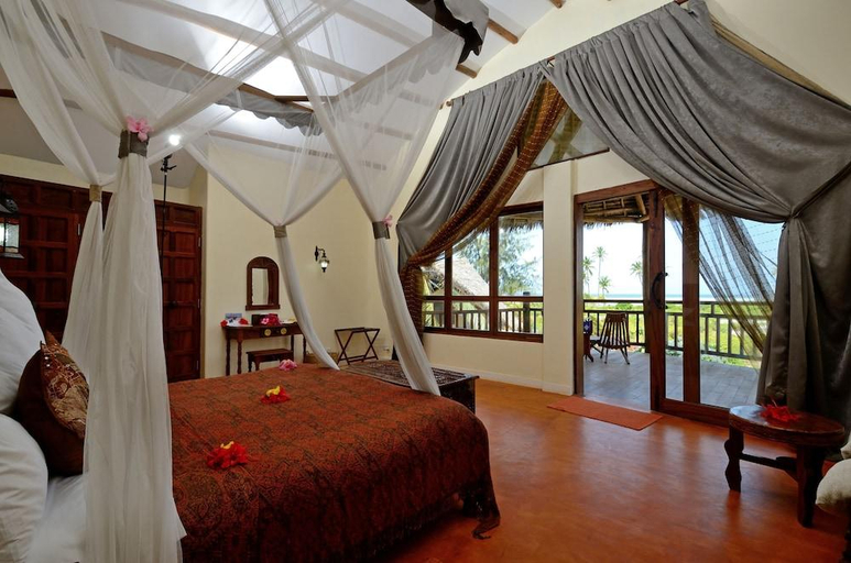 Bedroom 3, Kena Beach Hotel, Kaskazini 'A'