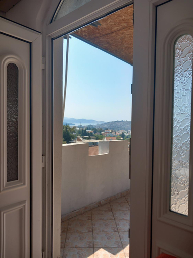 Others 5, Apartmani Todorovic