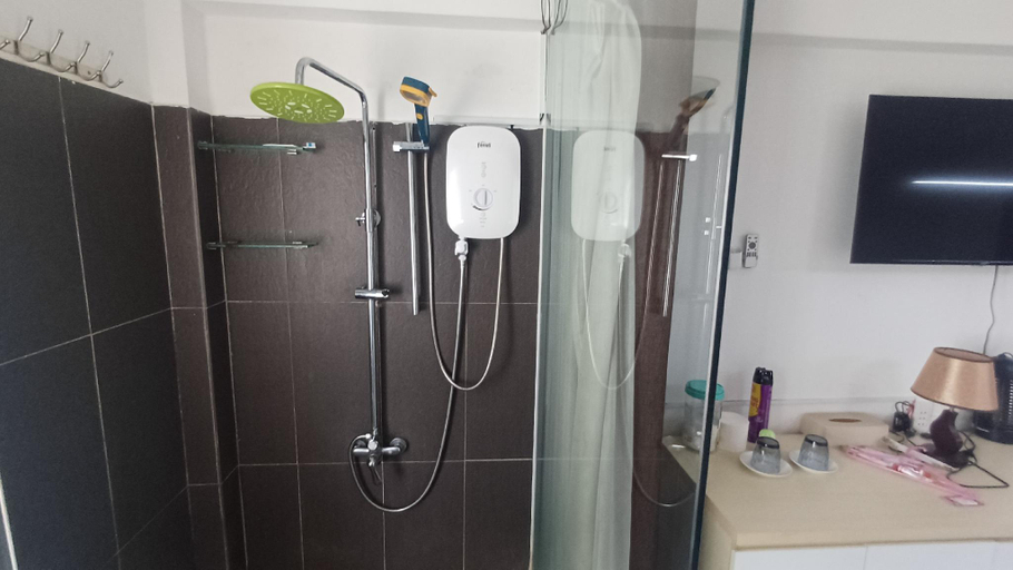 Bathroom 3, Hostel Homestay Minh Loc, District 1