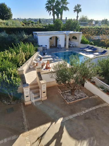Others 4, Villa Coco Monopoli, Bari