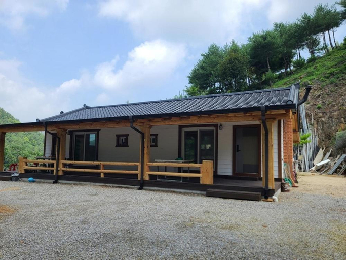 Exterior & Views 5, Choi Yeonggol BNB, Yeongwol