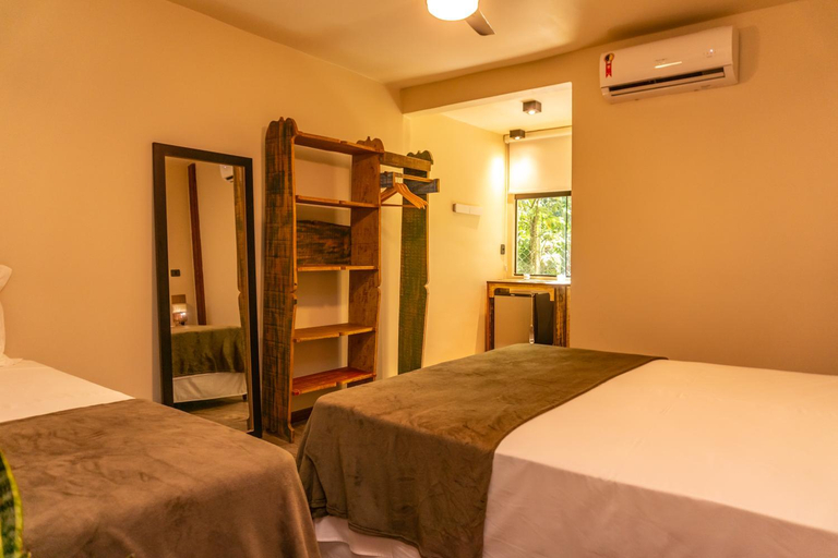 Bedroom 2, Bossa Beach House, Paranaguá