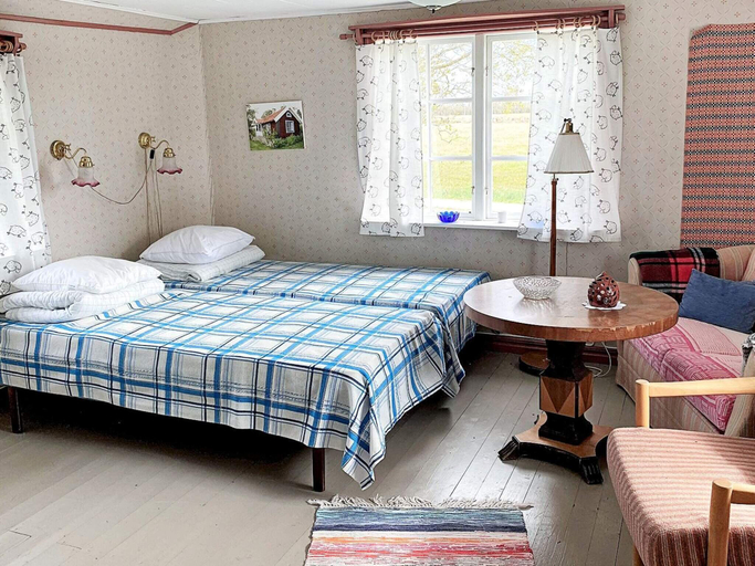 Bedroom, Nostalgic Island Idyll in Aaland-By Traum, Borgholm