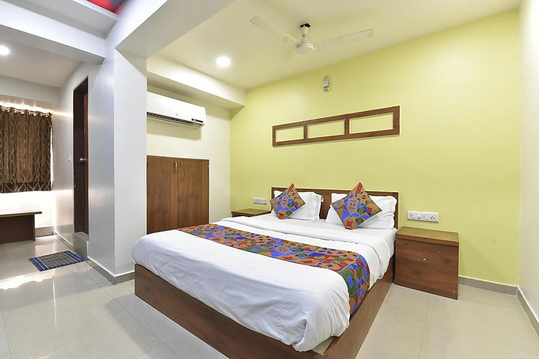 Bedroom 2, Hotel Gold Leaf,Ahmedabad, Ahmadabad