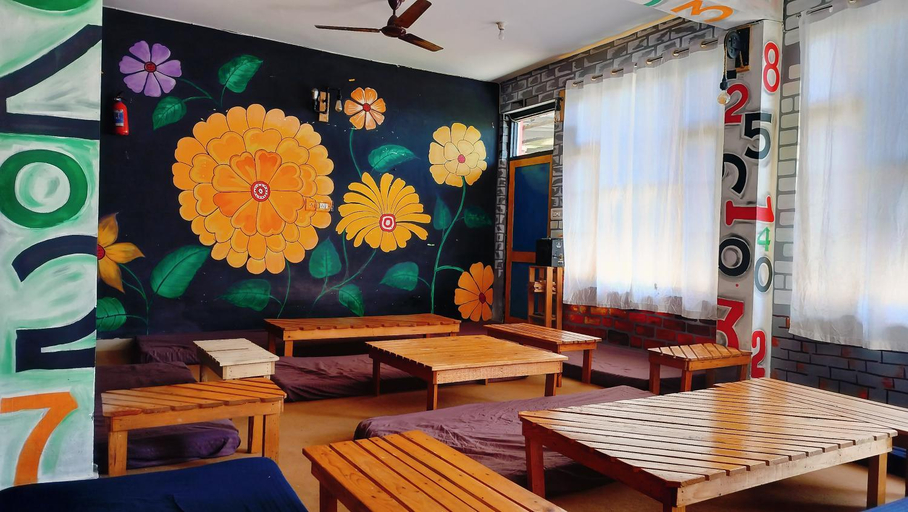 Others 3, Hotel Shammi, Kangra