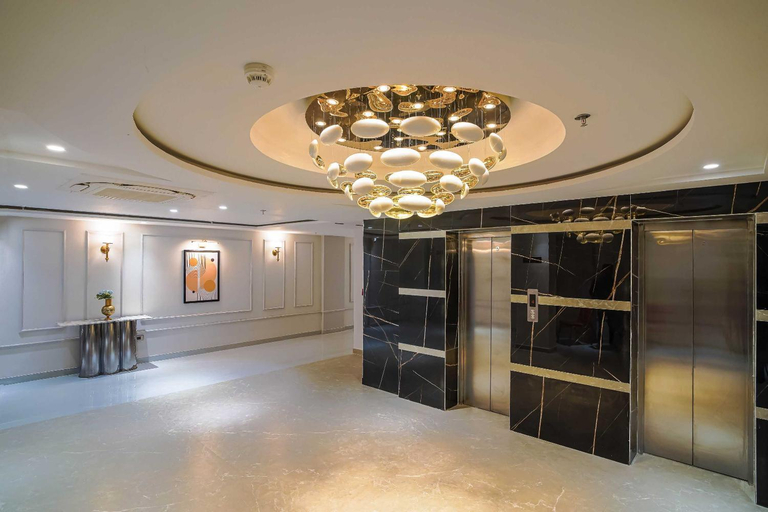 Lobby 5, Clubhouse Hotel Mohali, Chandigarh, Sahibzada Ajit Singh Nagar