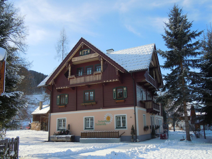 Exterior & Views 1, Renovated Mountain Retreat Stay, Liezen