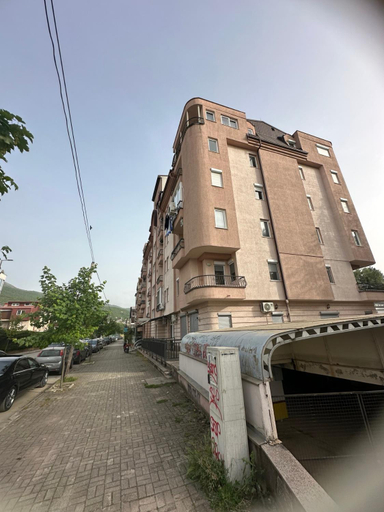 Others 3, Apartments Ariel