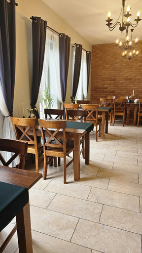 Food & Drinks 4, Gościniec pod Lilijką, Zawiercie