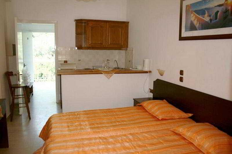 Bedroom 2, Marina Apartments, Ionian Islands