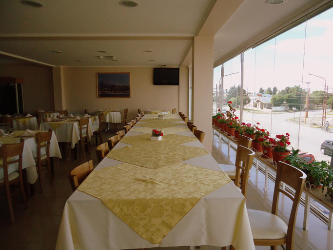 Food & Drinks 4, Hotel Liporaci, Güer Aike
