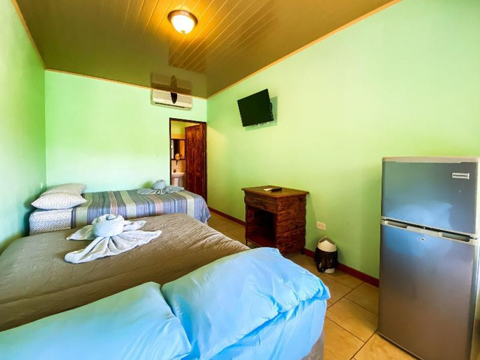 Others 3, Hotel El Tecal, Osa