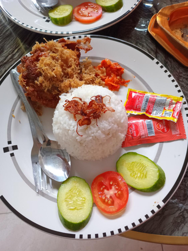 Food & Drinks 4, RedDoorz @ Bambu Kuning Lampung, Bandar Lampung