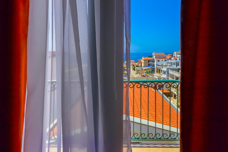 Others 3, El Mar Apartments