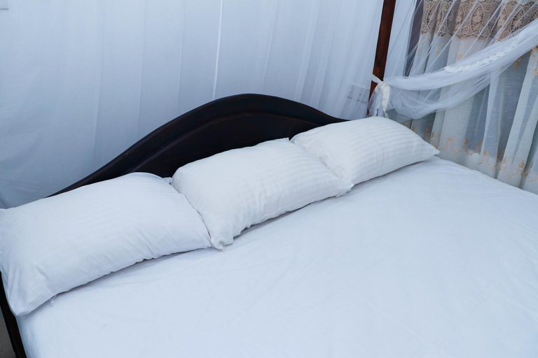Bedroom 2, G V N Villa Ahangama, Habaraduwa