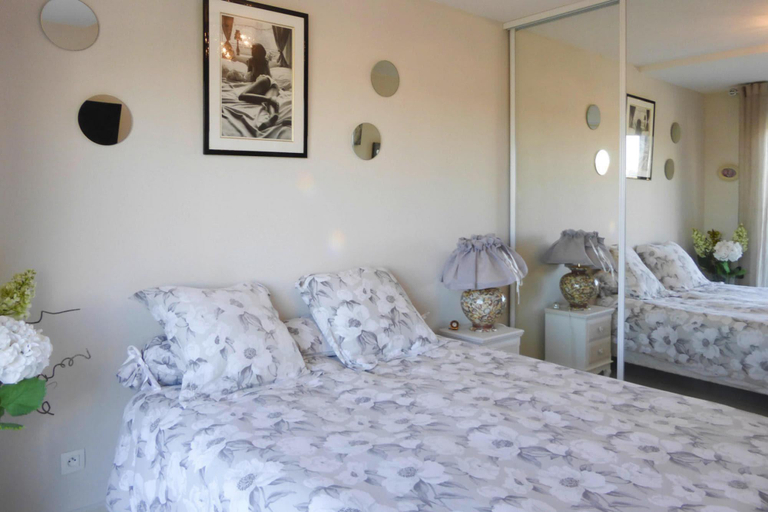 Bedroom 3, Apartment in Cannes with Sea View, Alpes-Maritimes