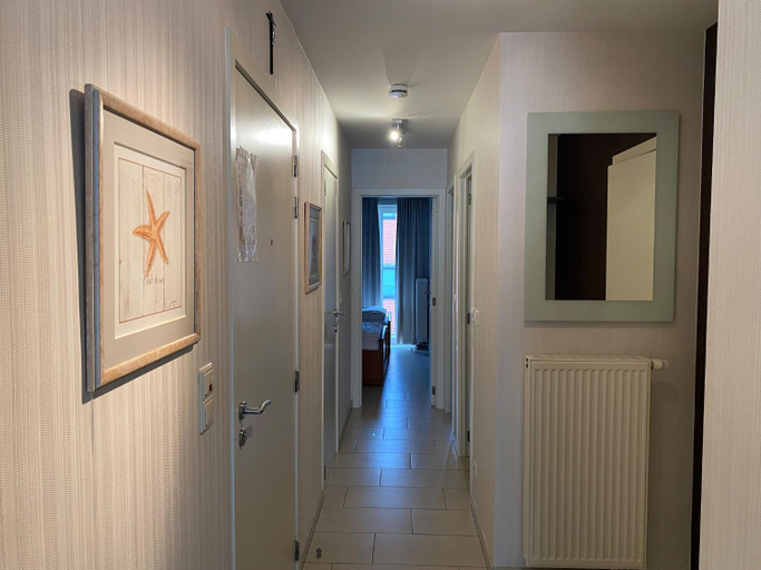 Others 3, Apartment in Nieuwpoort with Sea Views, West-Vlaanderen