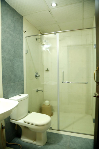 Bathroom 2, Seagate Church View Resorts, Nagappattinam