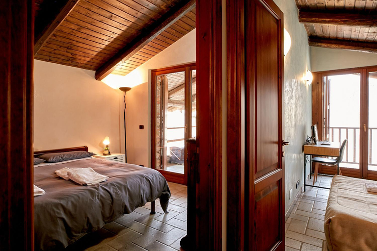 Bedroom 2, [Villetta con Giardino] ⭑⭑⭑⭑⭑ - Wifi, Dogs Allowed, Biella