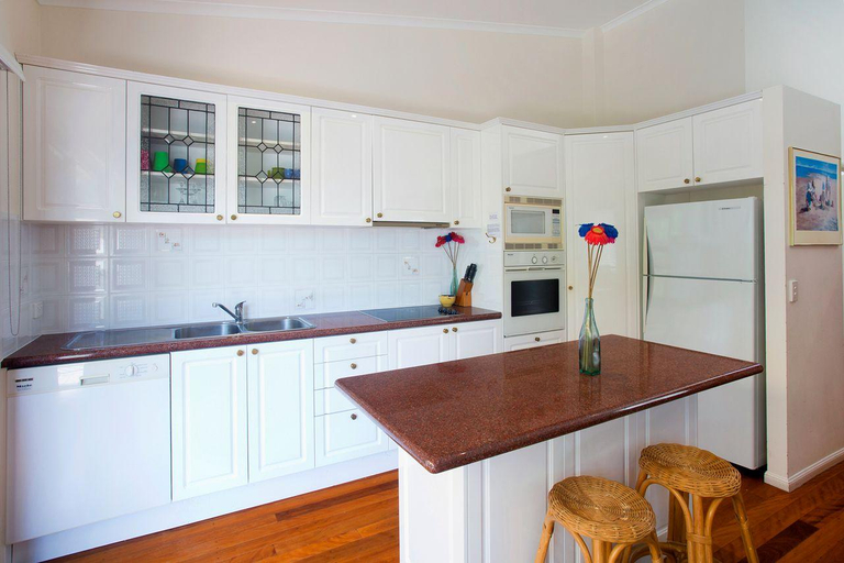 Others 4, Kookaburra Lodge 4 Little Cove Road 8, Noosa - Noosa-Noosaville
