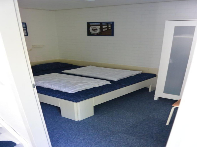 Bedroom 2, Holiday Home in Breskens near the Beach, Sluis