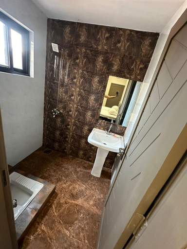 Bathroom 4, Continental Boys Hostel-Royal Heights, Lahore