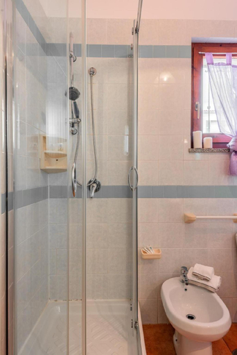 Bathroom 3, Glorious Residence Le Pavoncelle 1 Bedroom sleeps 4 child, Olbia-Tempio