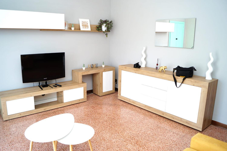 Others, The Center 20, Campobasso