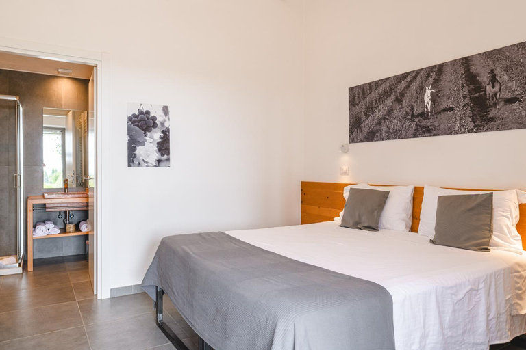 Bedroom 2, Bio Agriturismo Corte degli Ulivi, Grosseto