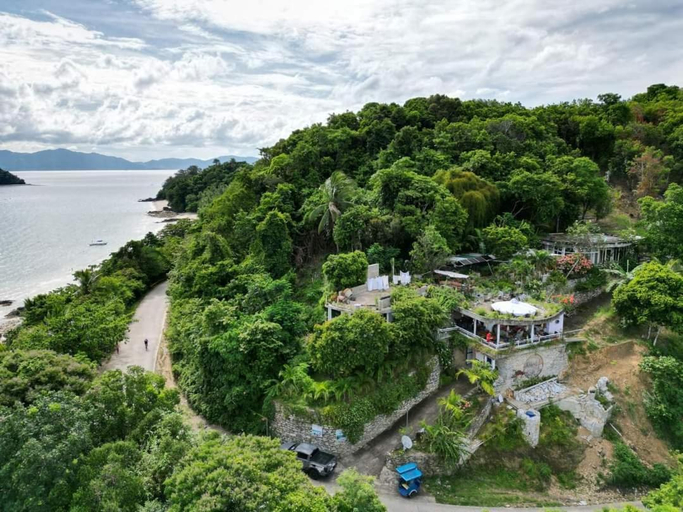 Others 5, Lonos Circle, Romblon