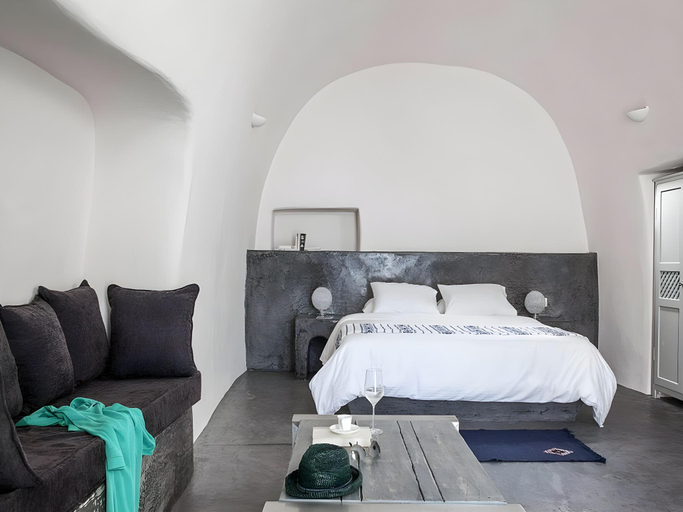 Bedroom 3, Andronis Boutique Hotel, South Aegean