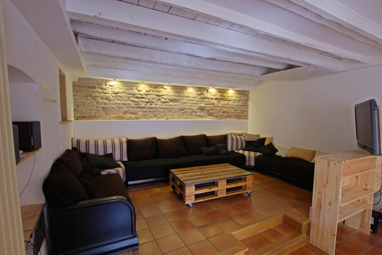 Others 4, Hostel les Cordees Liees, Tarn
